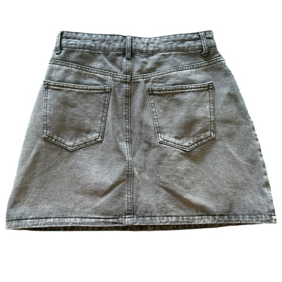 Forever 21 Black Denim Skirt Size Medium (M) - Picture 2 of 5
